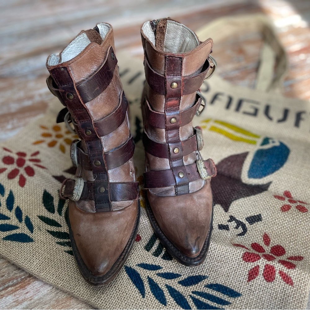 Freebird Boots - Style Tate